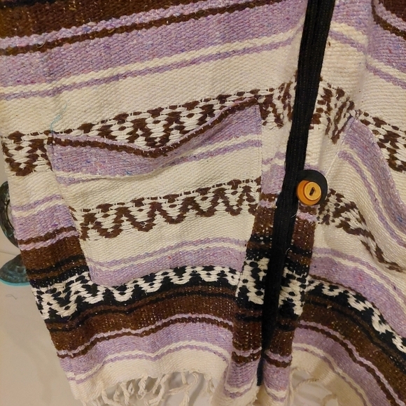 Aztec Print Poncho Purple Tones Size OS Rustic Fringed Thick Weaved Oversized - Picture 3 of 7